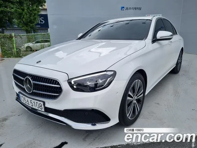 Mercedes-Benz E- W213 E250