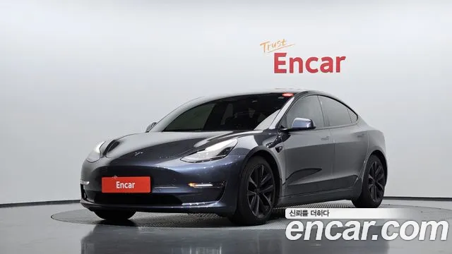 Tesla 3 AWD