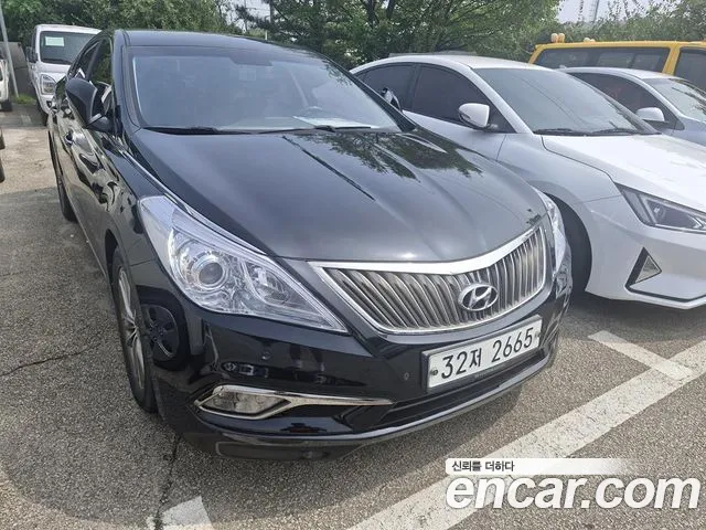 Hyundai Grandeur HG HG240