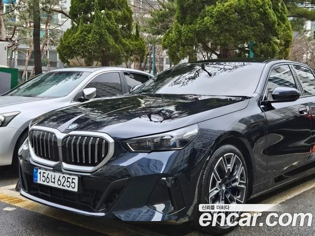 BMW 5 (G60) 530e xDrive M
