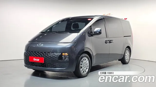 Hyundai Staria 11