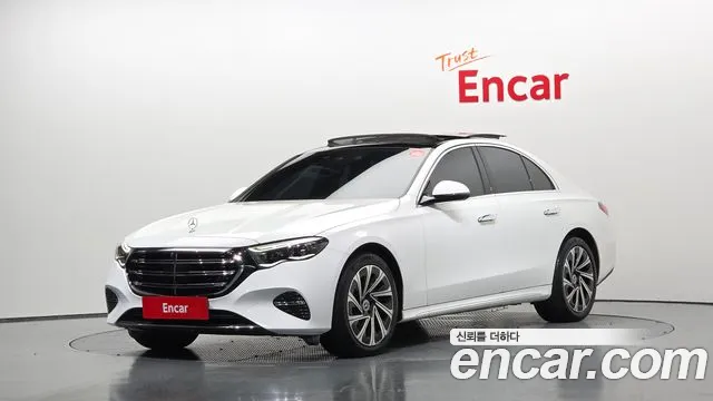 Mercedes-Benz E- W214 E300 4MATIC Exclusive