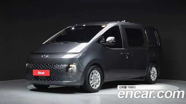 Hyundai Staria 5