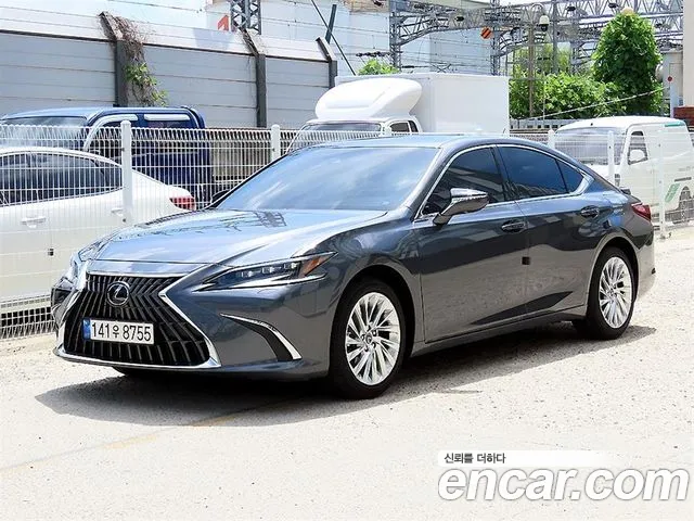 Lexus ES300h 7