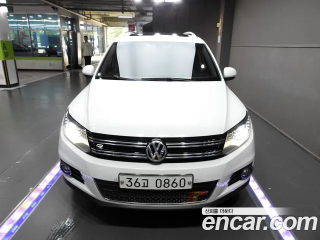 Volkswagen Tiguan 2.0 TDI Premium 5N