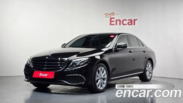 Mercedes-Benz E- W213 E300 4MATIC Exclusive