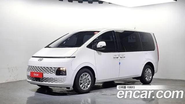 Hyundai Staria L3.5 /