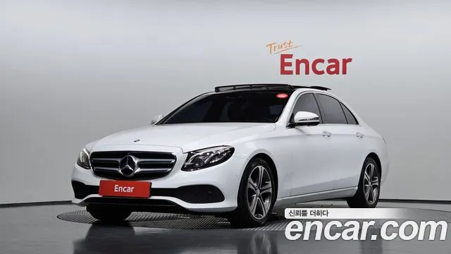Mercedes-Benz E- W213 E300 4MATIC