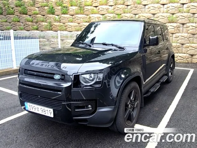 Land Rover Defender (L663) 110 D300 HSE