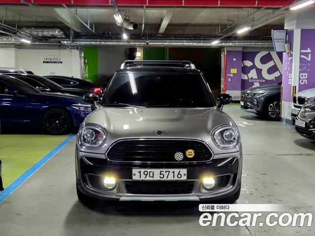 MINI Cooper Countryman HIGH 2