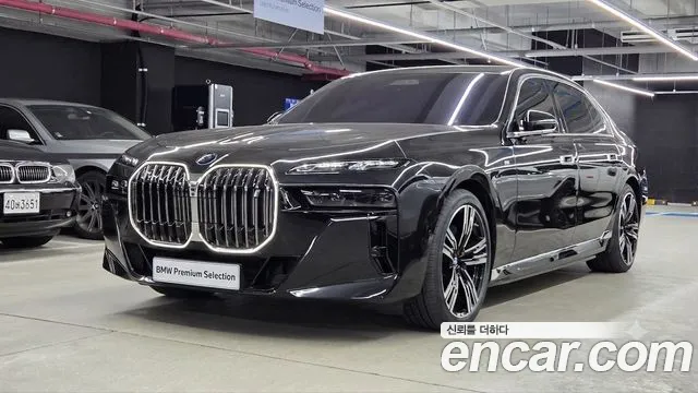 BMW i7 (G70) xDrive 60 M