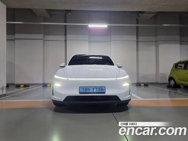 Tesla Y L AWD