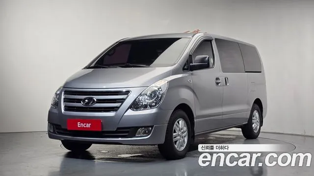 Hyundai Grand Starex 3