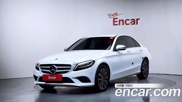 Mercedes-Benz C- W205 C200
