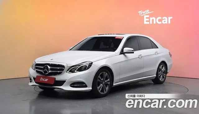 Mercedes-Benz E- W212 E220 CDI