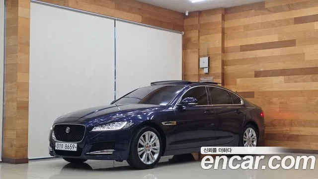 Jaguar XF (X260) 20d AWD