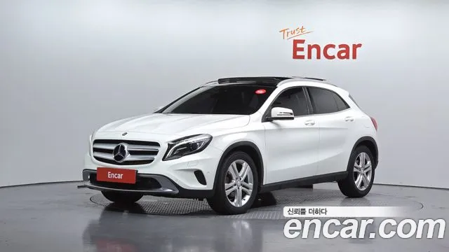 Mercedes-Benz GLA- X156 GLA200 d