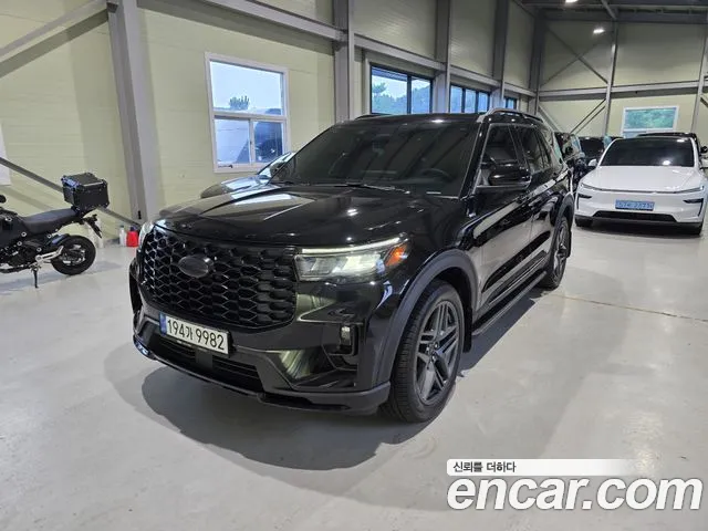 Ford Explorer 6 2.3 ST- 4WD