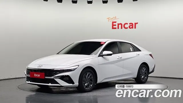 Hyundai The New Avante Hybrid (CN7)