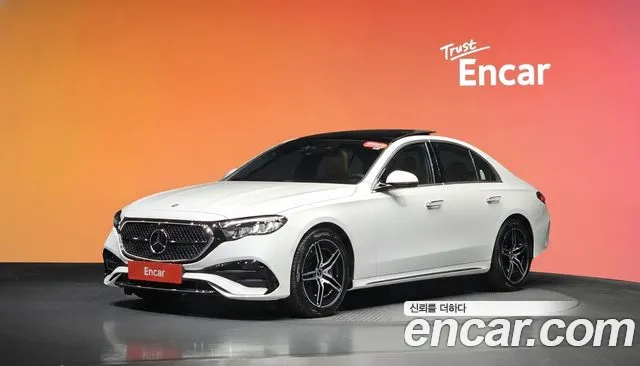 Mercedes-Benz E- W214 E200 AMG Line