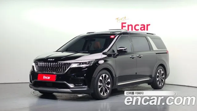 Kia Carnival 4 Gasoline 7 Signature