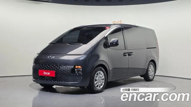 Hyundai Staria L3.5 9