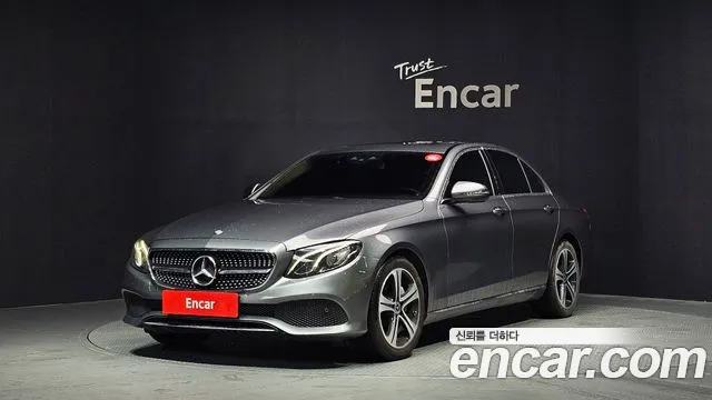 Mercedes-Benz E- W213 E200