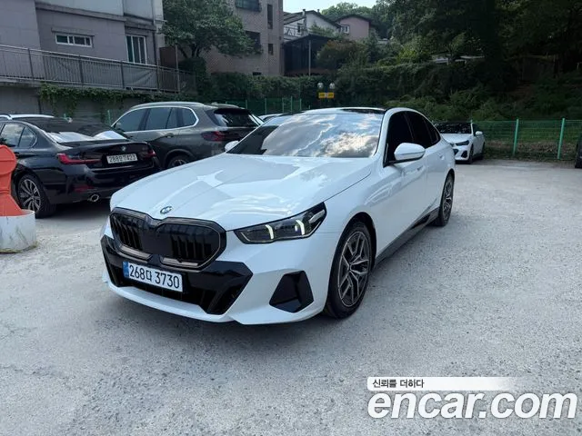 BMW 5 (G60) 520i M
