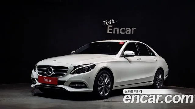 Mercedes-Benz C- W205 C200