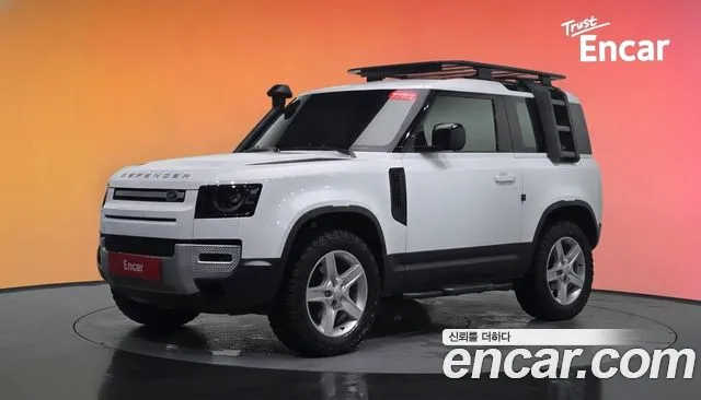 Land Rover Defender (L663) 90 D250 SE