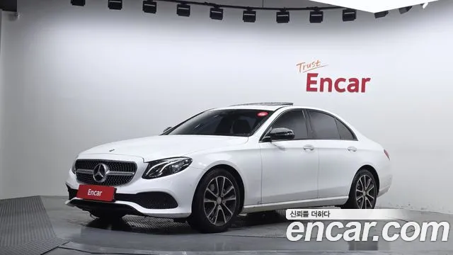 Mercedes-Benz E- W213 E220d