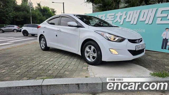 Hyundai Avante MD M16 GDI