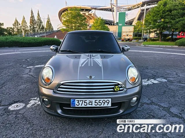 MINI Cooper D SE 2
