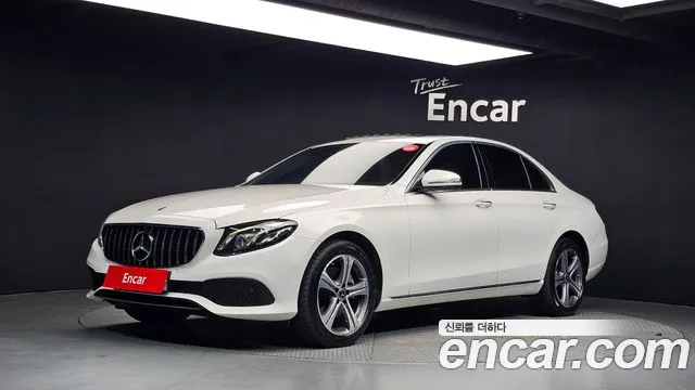 Mercedes-Benz E- W213 E220d