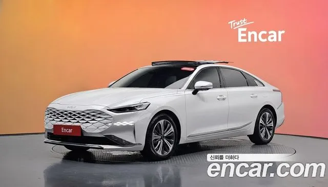 Kia K8 Hybrid Signature