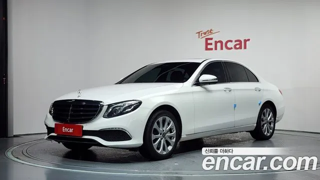 Mercedes-Benz E- W213 E300 4MATIC Exclusive