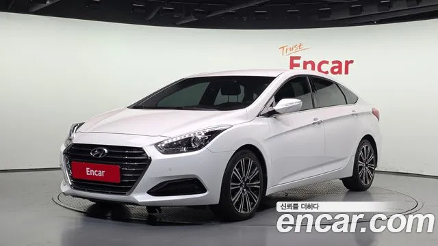 Hyundai The New i40 Saloon 1.7 VGT