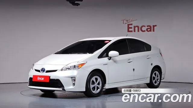 Toyota Prius 1.8 E