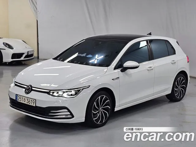Volkswagen Golf 8 generation 2.0 TDI Prestige