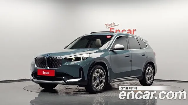 BMW iX1 (U11) xDrive 30 xLine