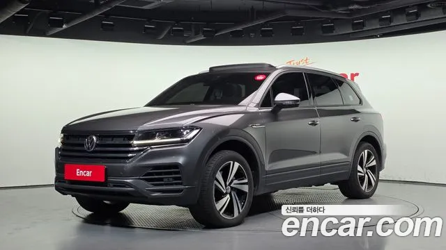Volkswagen Touareg 3 generation 3.0 TDI Premium