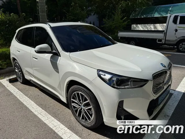 BMW iX1 (U11) eDrive 20 M Sport