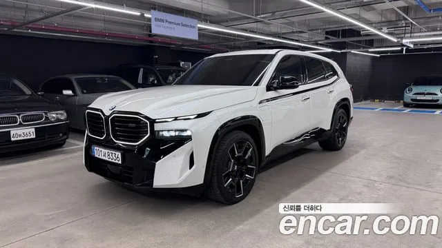 BMW XM (G09) 4.4