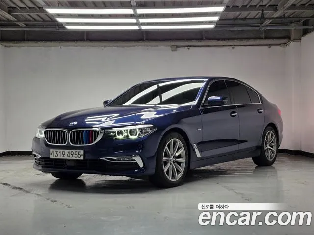 BMW 5 Series (G30) 520 i Luxury
