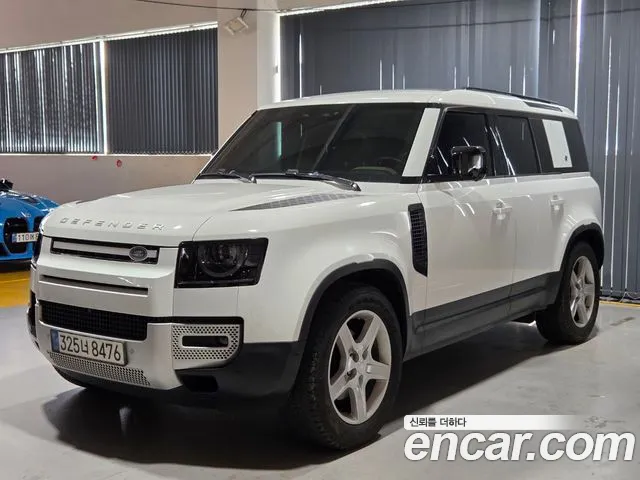 Land Rover Defender (L663) 110 D240 SE