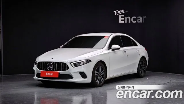 Mercedes-Benz A- W177 A220