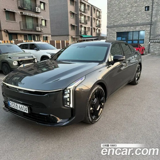 Kia The New K8 2.5 Gasoline 2WD Signature