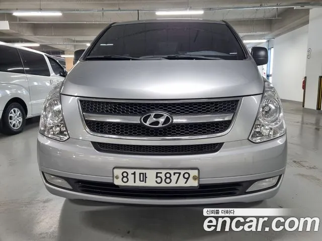 Hyundai Grand Starex 5