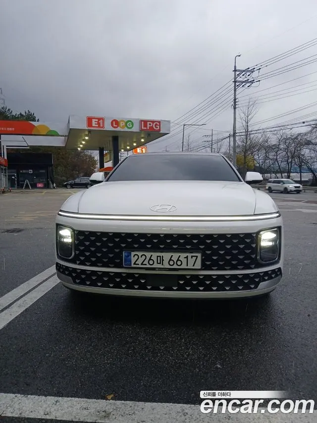 Hyundai Grandeur (GN7) 3.5 LPG 2WD Premium