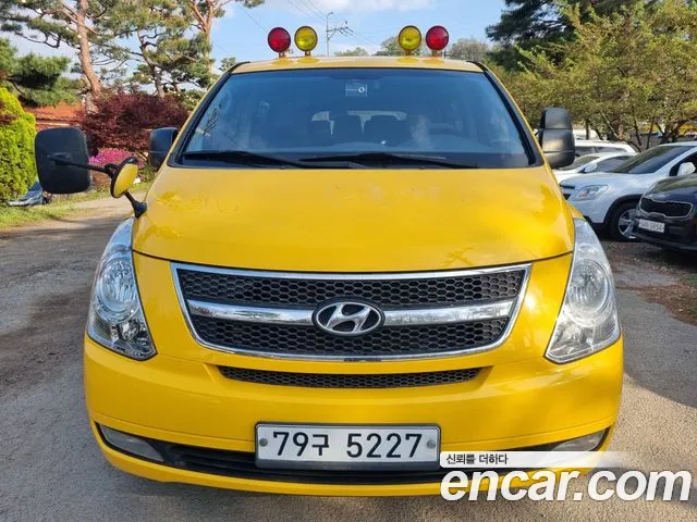 Hyundai Grand Starex 4WD